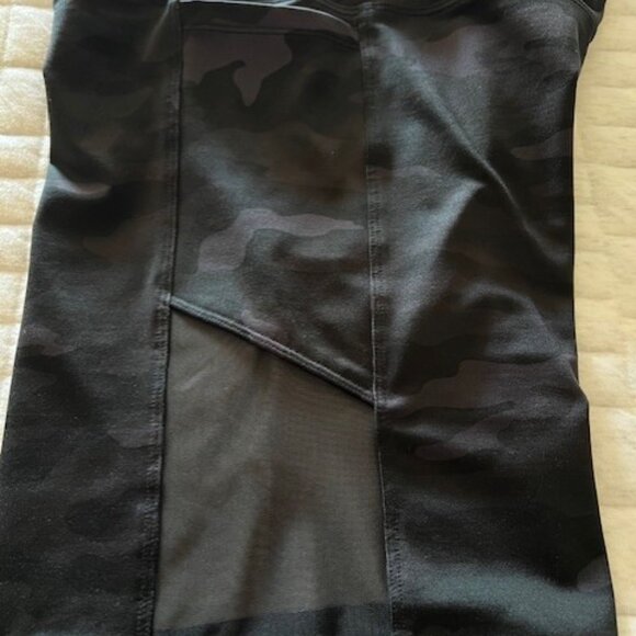 Victoria’s Secret PINK Active Ultimate Black Camo Bike Short Size Medium M - Picture 3 of 5